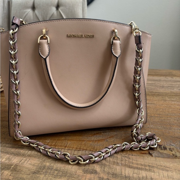 Michael Kors Handbags - Michael Kors Tan Leather Handbag